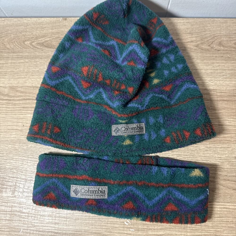 Vintage Columbia abstract Beanie Purple Blue Green White Winter Hat Q2